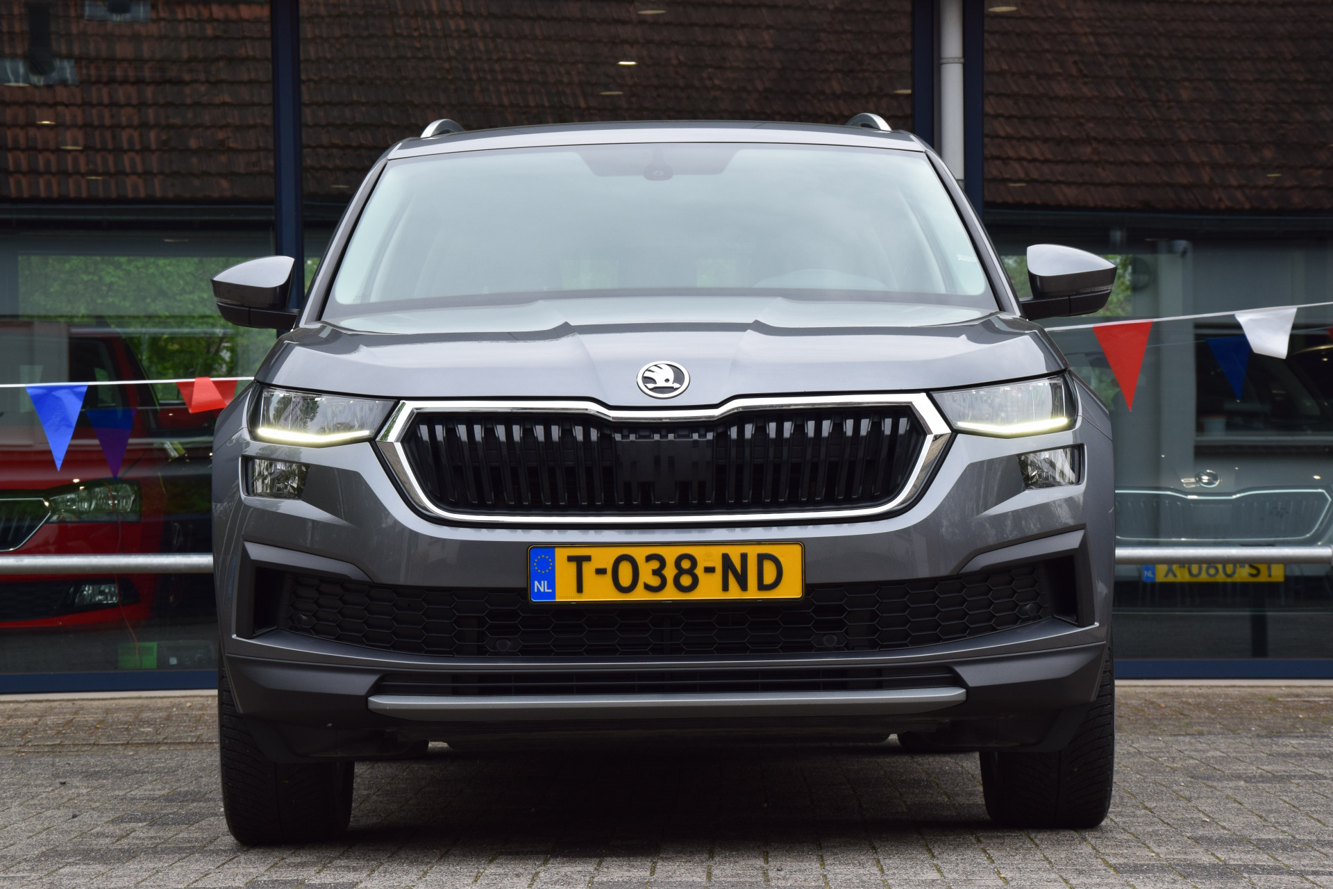 Skoda Kodiaq 1.5 TSI 150PK Business Edition 7p / 7 persoons | Incl. BOVAG Garantie | Org. NL | Trekhaak | Apple CarPlay | Lederen Bekleding  | Achteruitrijcamera | Virtual Cockpit | Full LED | afbeelding 10