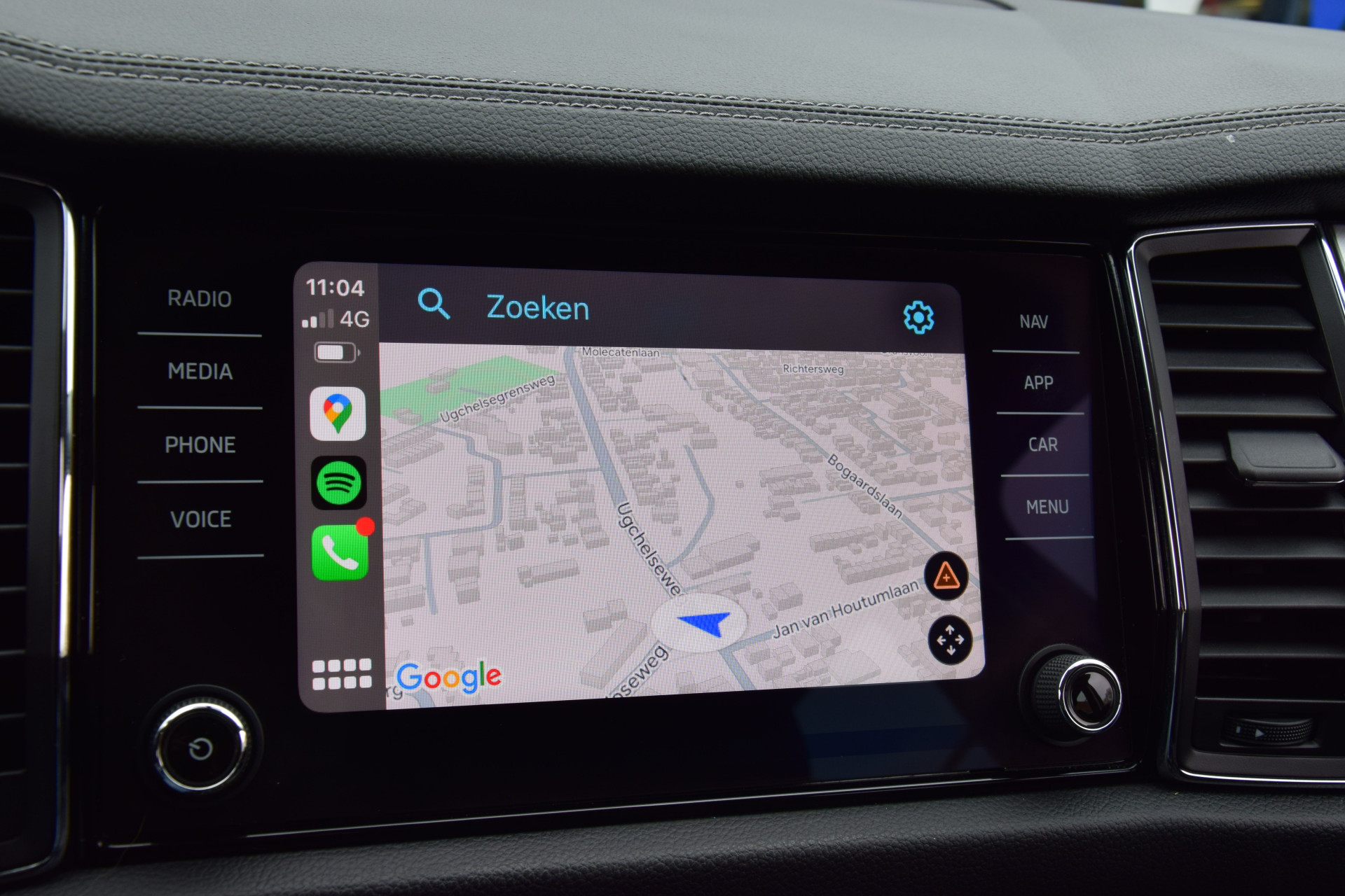 Skoda Kodiaq 1.5 TSI 150PK Business Edition 7p / 7 persoons | Incl. BOVAG Garantie | Org. NL | Trekhaak | Apple CarPlay | Lederen Bekleding  | Achteruitrijcamera | Virtual Cockpit | Full LED | afbeelding 20