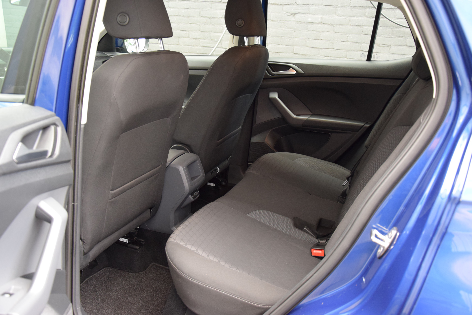 Volkswagen T-Cross 1.0 TSI 96PK Life Business | Org. NL | BOVAG Garantie | Automatische Airco | Adaptive Cruise Control | Parkeersensoren V&A | Navigatie | afbeelding 12