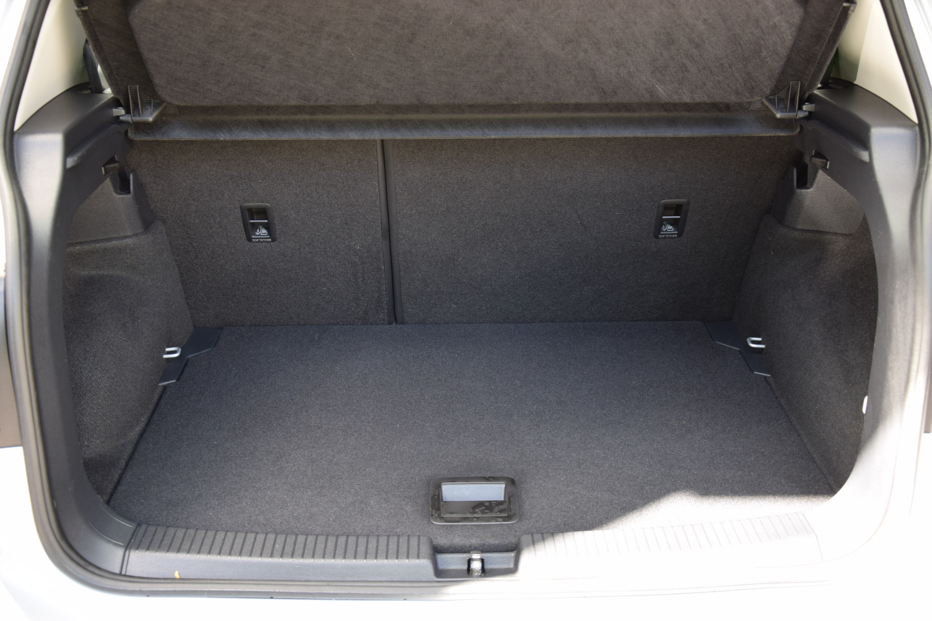 Volkswagen T-Cross 1.0 TSI 96PK Life Business | Org. NL | BOVAG Garantie | Automatische Airco | Adaptive Cruise Control | Parkeersensoren V&A | Navigatie | afbeelding 28