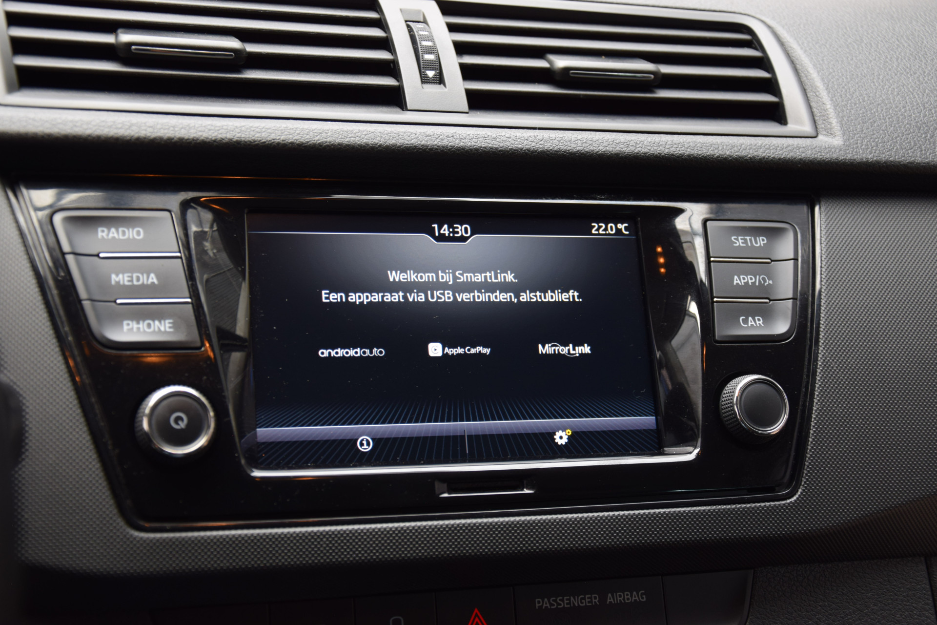 Skoda Fabia Combi 1.0 TSI 96PK Ambition | Org. NL | BOVAG Garantie | Trekhaak | Automatische Airco | Cruise Control | DAB Radio | Parkeersensoren | Apple Carplay/Android Auto | afbeelding 23