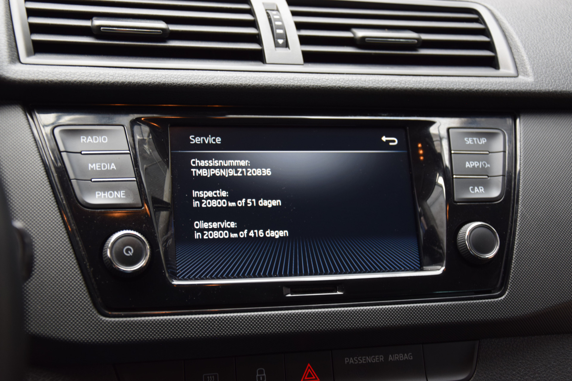 Skoda Fabia Combi 1.0 TSI 96PK Ambition | Org. NL | BOVAG Garantie | Trekhaak | Automatische Airco | Cruise Control | DAB Radio | Parkeersensoren | Apple Carplay/Android Auto | afbeelding 24
