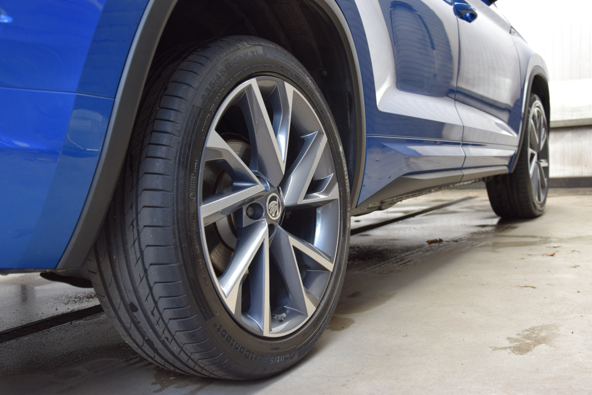 Skoda Kodiaq 1.5 TSI 150PK Sportline Business DSG Automaat | Orgineel NL | BOVAG Garantie | Trekhaak | Facelift | Panoramadak | Cruise control adaptief | File assistent | Rijstrooksensor | Voorstoelen verwarmd afbeelding 30