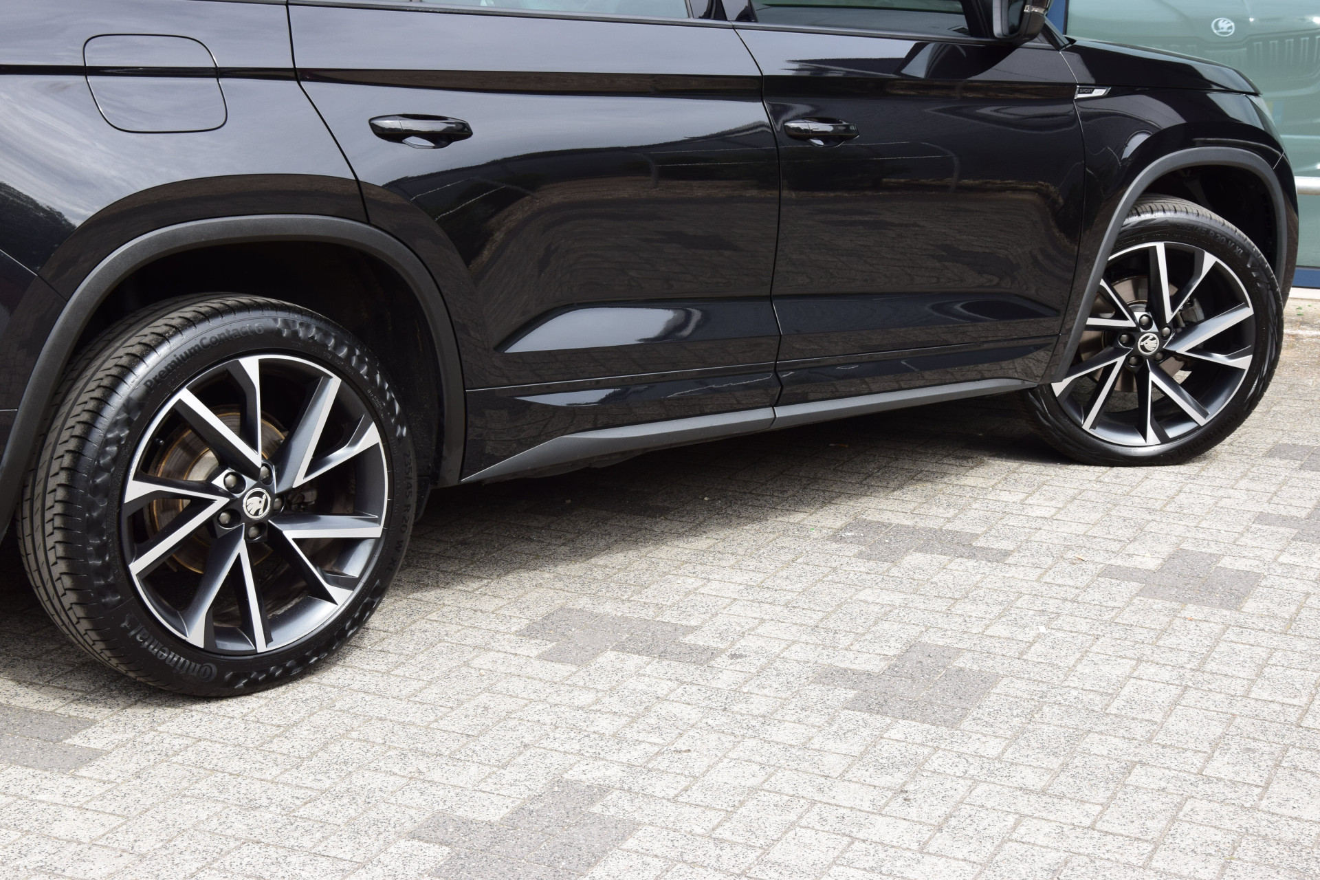 Skoda Kodiaq 1.5 TSI 150PK Sportline Business DSG Automaat | Org. NL | BOVAG Garantie | Virtual Cockpit | Camera | 20'' Velgen | Stoel&Voorruitverwarming | Elektrische Kofferklep | afbeelding 18