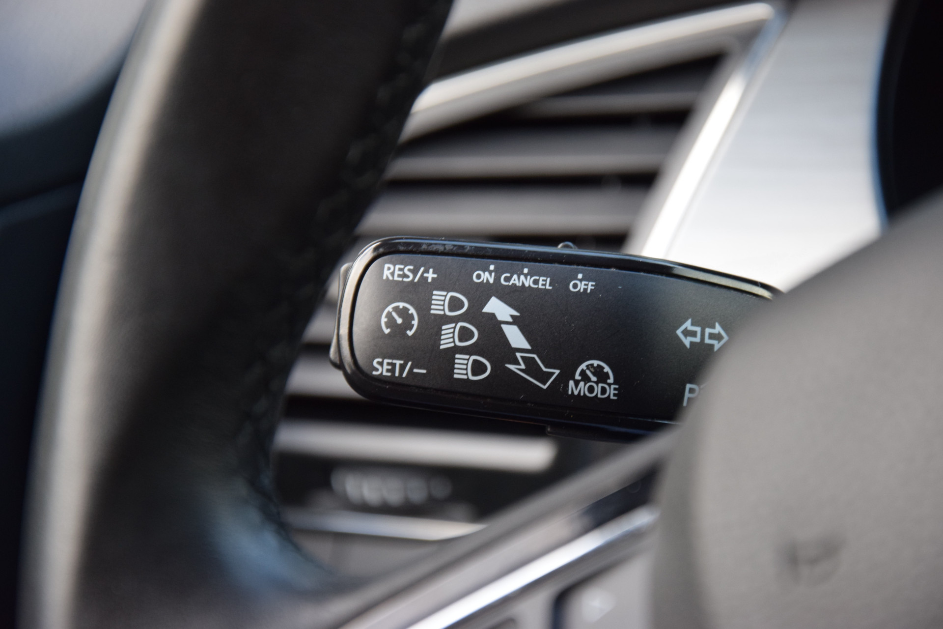 Skoda Fabia 1.2 TSI 90PK Style Business | Org. NL | BOVAG Garantie | Slechts 39.000km NAP! |  PDC Voor&Achter | Stoelverwarming | Navigatie | Cruise&Climate Control | Bluetooth | afbeelding 26