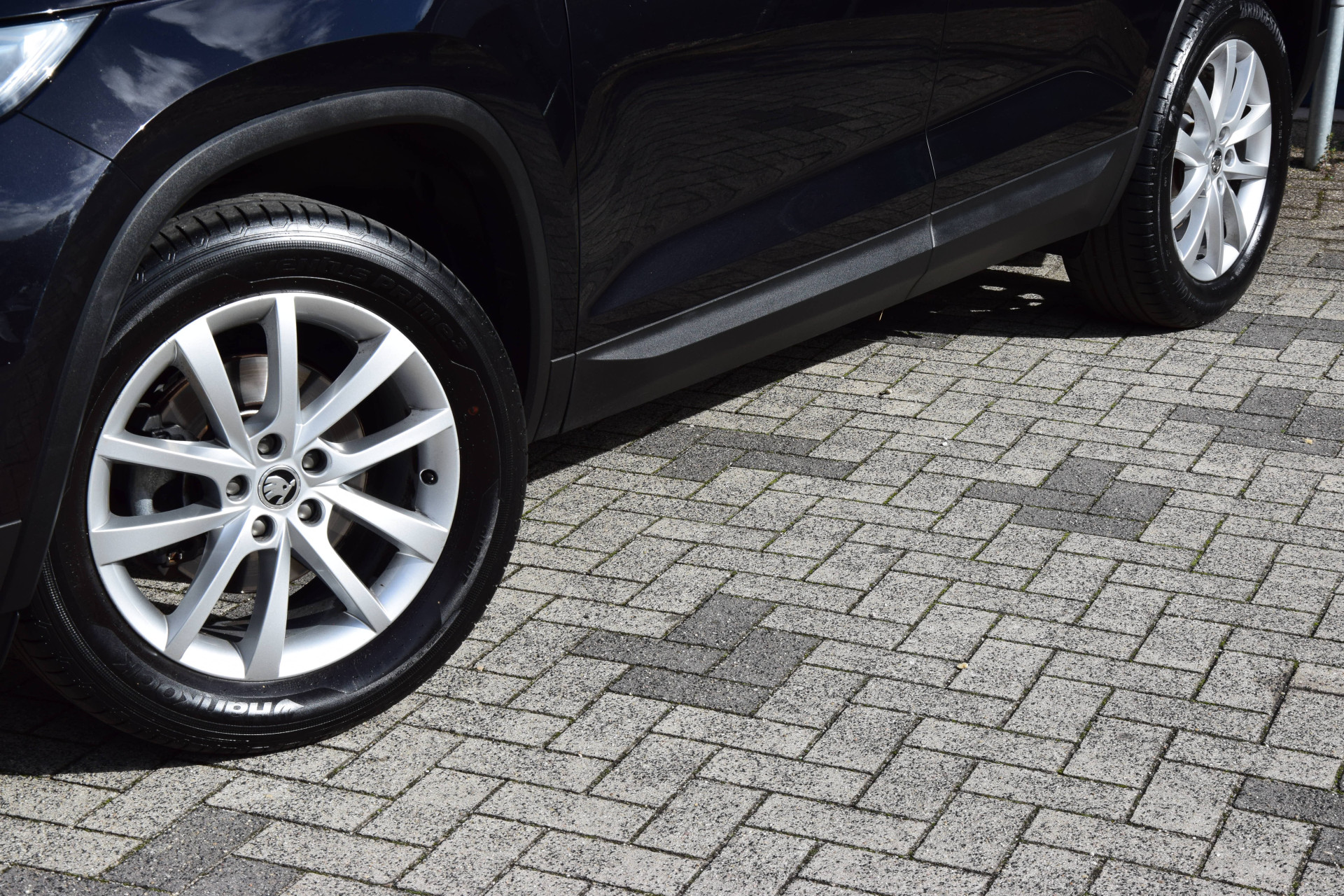 Skoda Kodiaq 1.5 TSI 150PK Business Edition DSG Automaat | Org. NL | BOVAG Garantie | Trekhaak | Adaptive Cruise | Elektrische Kofferklep | Camera | Full LED | Half Leder | Stoelverwarming | afbeelding 17